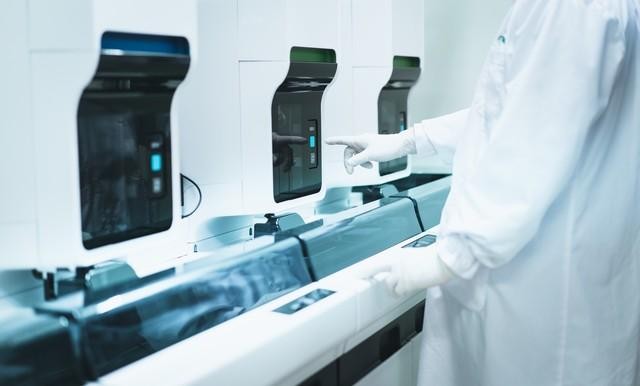 微信附近功能解析:了解附近人的实际作用与使用方法