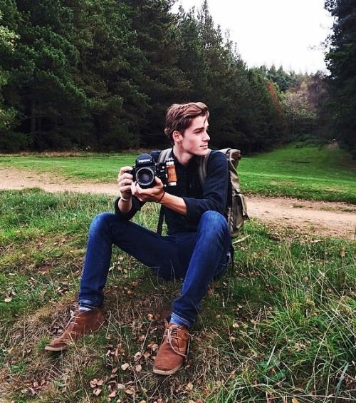 你天天盯着Blued怎么会有男朋友